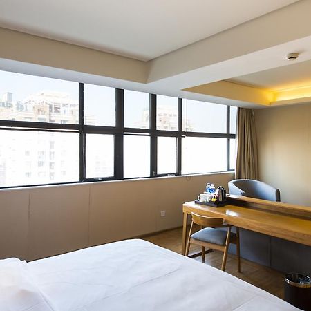 Ji Hotel Wuhan Guanggu Plaza Luaran gambar